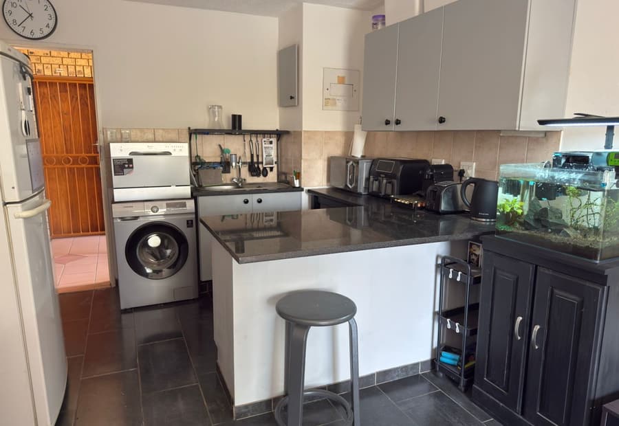 Apartment sold in Hatfield