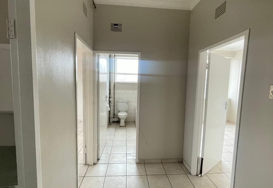 Apartment sold in Sunnyside
