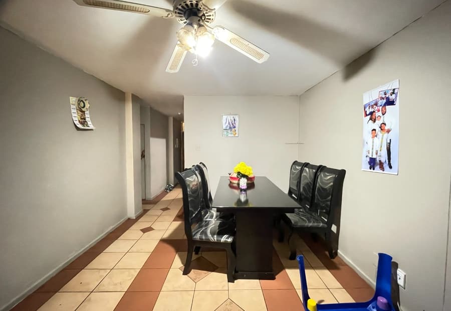 Apartment sold in Sunnyside
