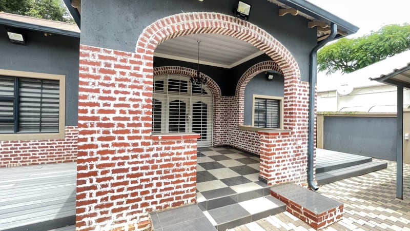 6 bedroom House in Arcadia