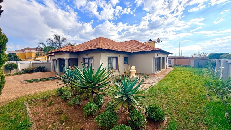 4 bedroom House in Savannah Country Estate