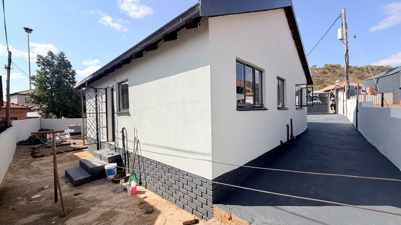 3 bedroom House in Soshanguve M