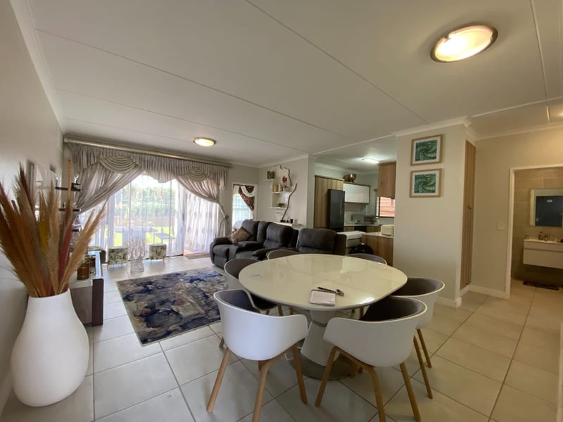3 bedroom Flat/Apartment in Blyde Riverwalk Estate